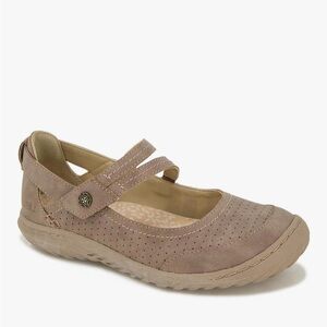 Jambu Women's Light Brown Mary Jane Flats
